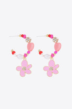 Load image into Gallery viewer, Flower Earrings
